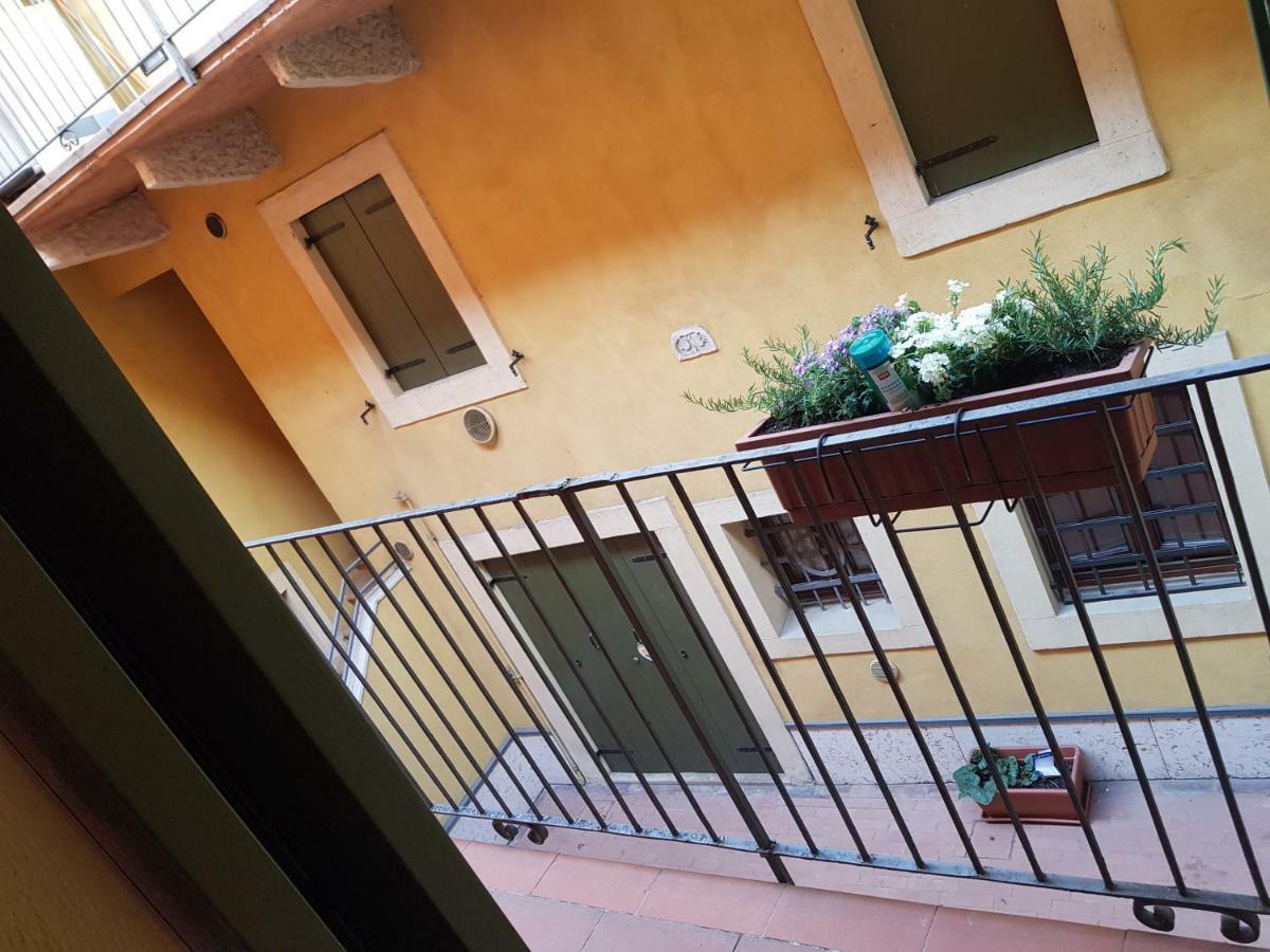 Elly'S House Villa Verona Exterior foto